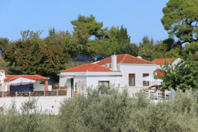 Diakopi Villa